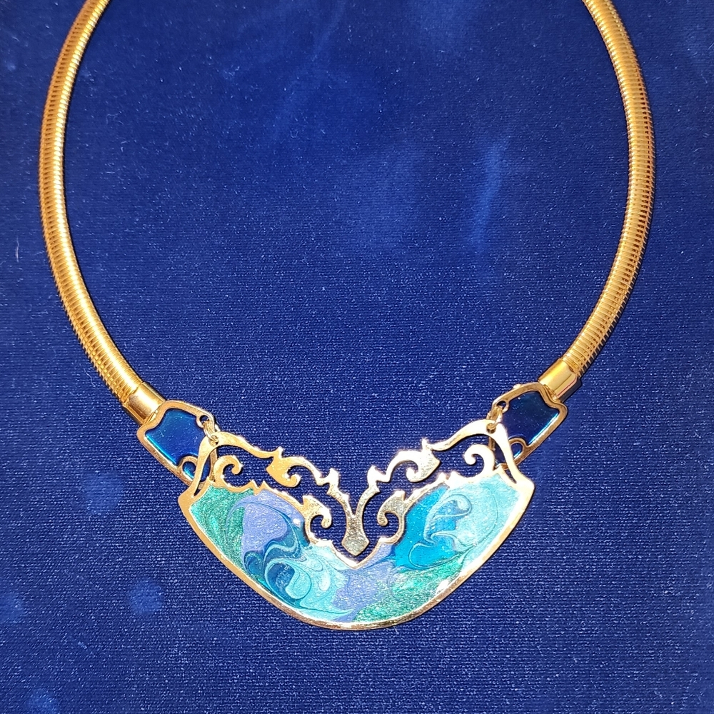 Gold Tone Omega Necklace
